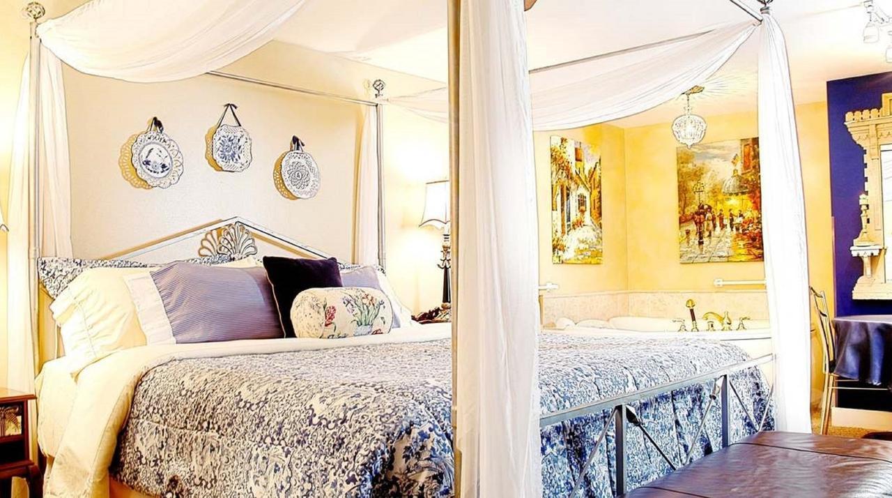 Prairieside Suites Luxury Bed & Breakfast Grandville Esterno foto